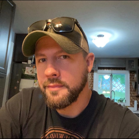 Meet your Posher, Matthew - Picture 1 of 1